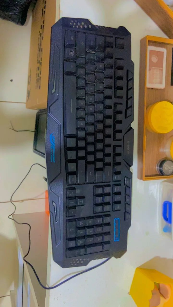 Teclado gamer 