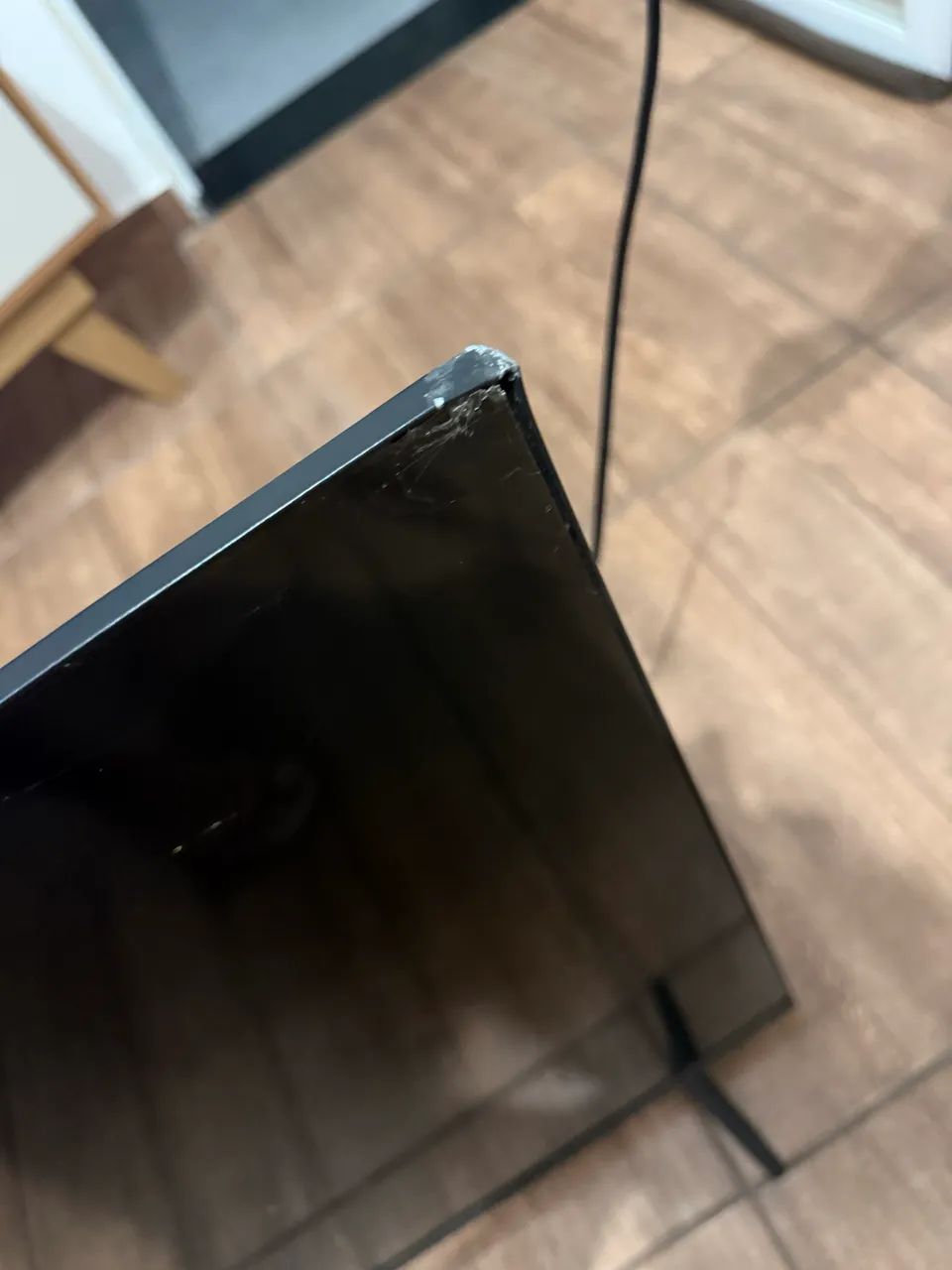 Tv TCL 50 polegadas com tela quebrada - Foto 4