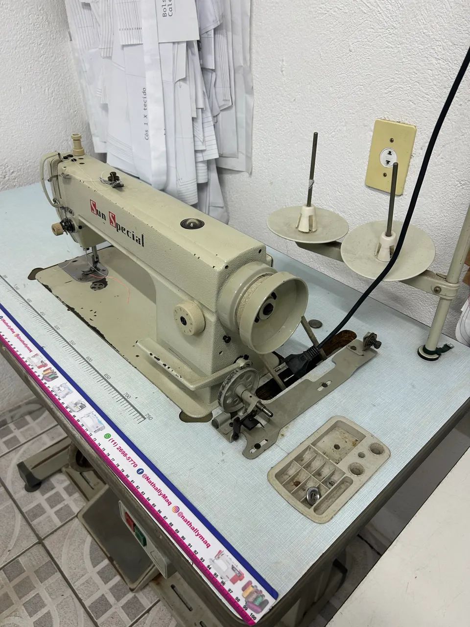 Máquina de costura  - Foto 3