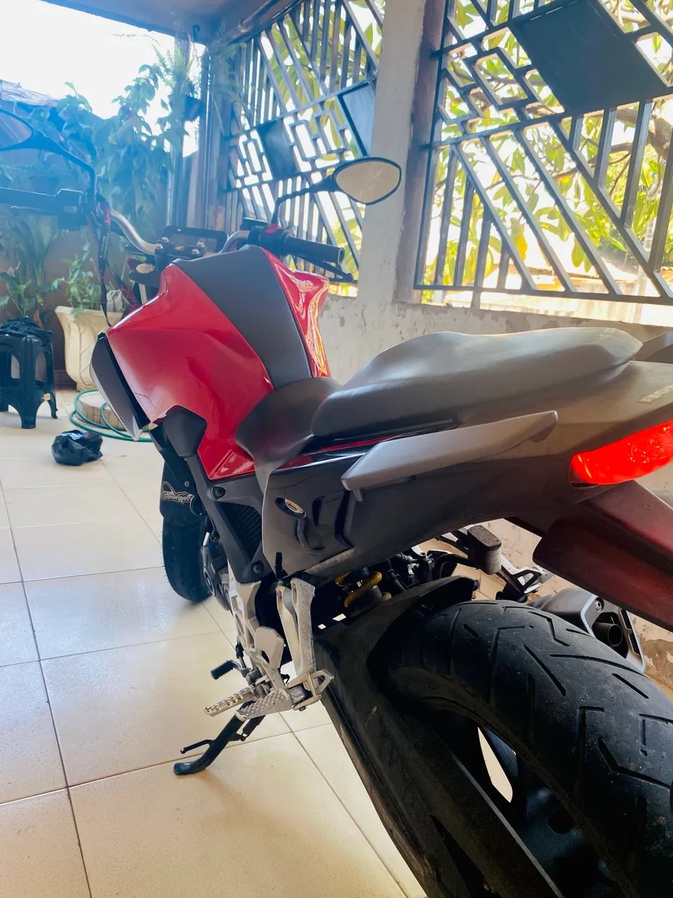 Moto CB 300 - Foto 2