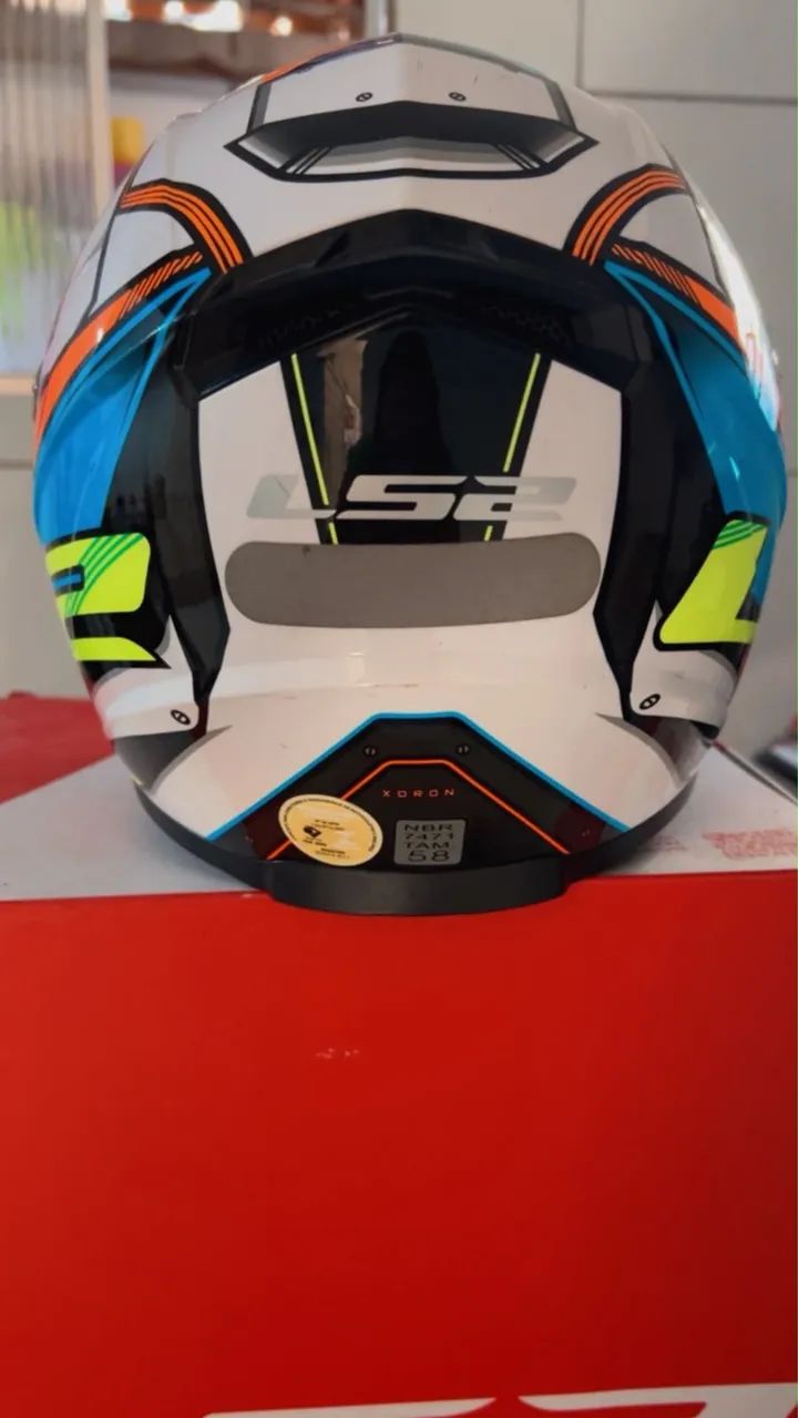 Capacete