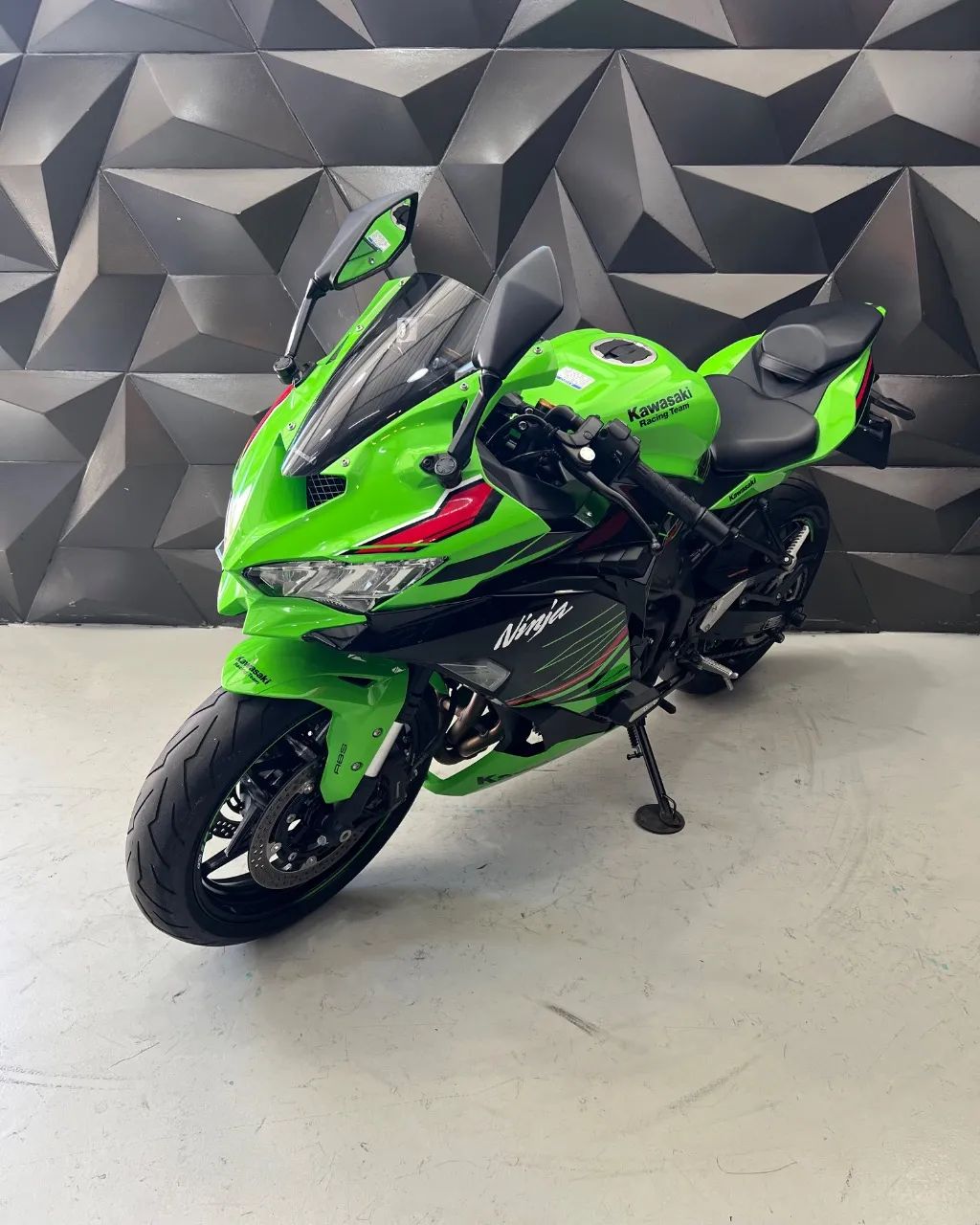 NINJA ZX-4R - Foto 3