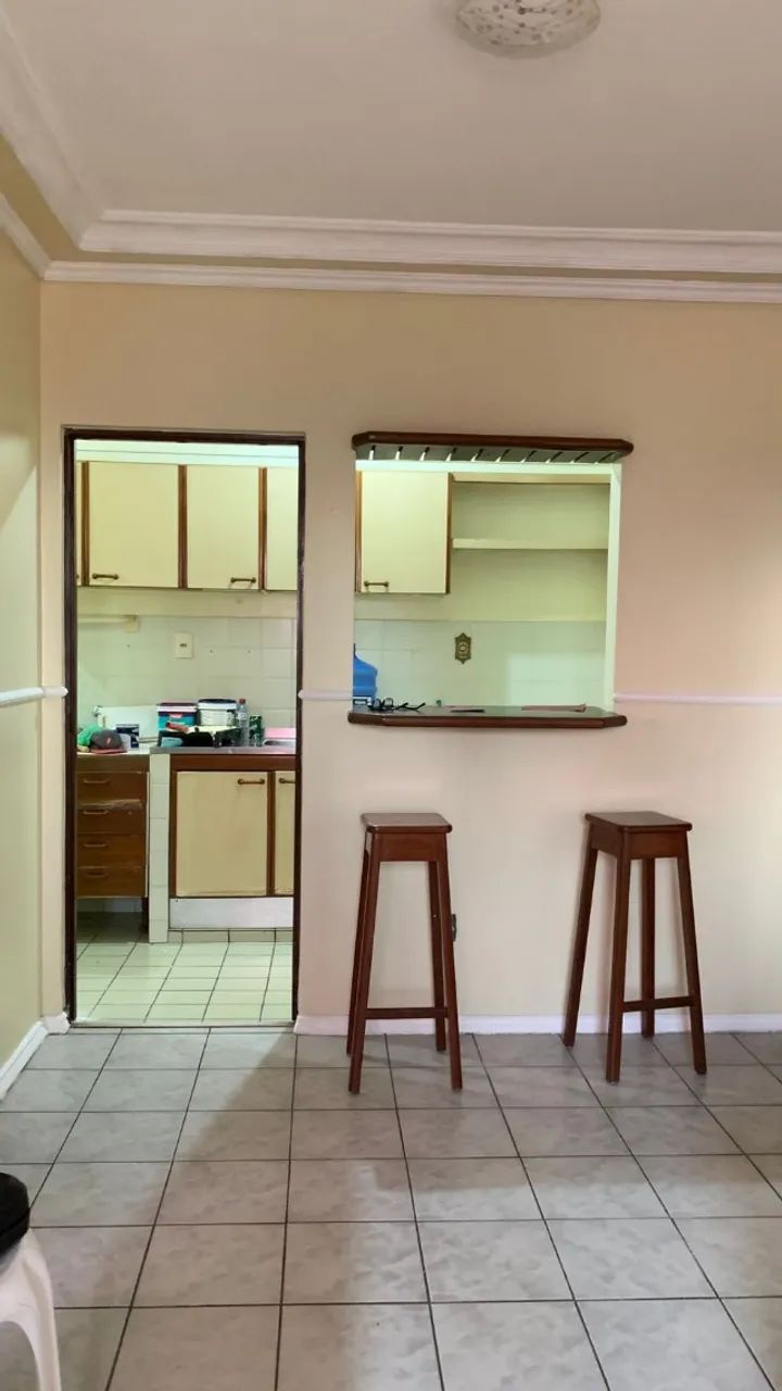 Alugo apartamento no Edifício Maiuatá - Semi mobiliado - - Foto 2