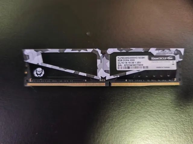 Memória RAM 8GB 3000mhz T-Force Vulcan - Foto 2