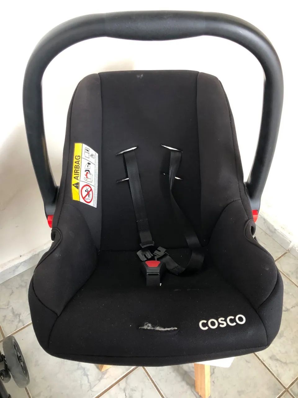Carrinho de bebê + bebê conforto cosco  - Foto 3
