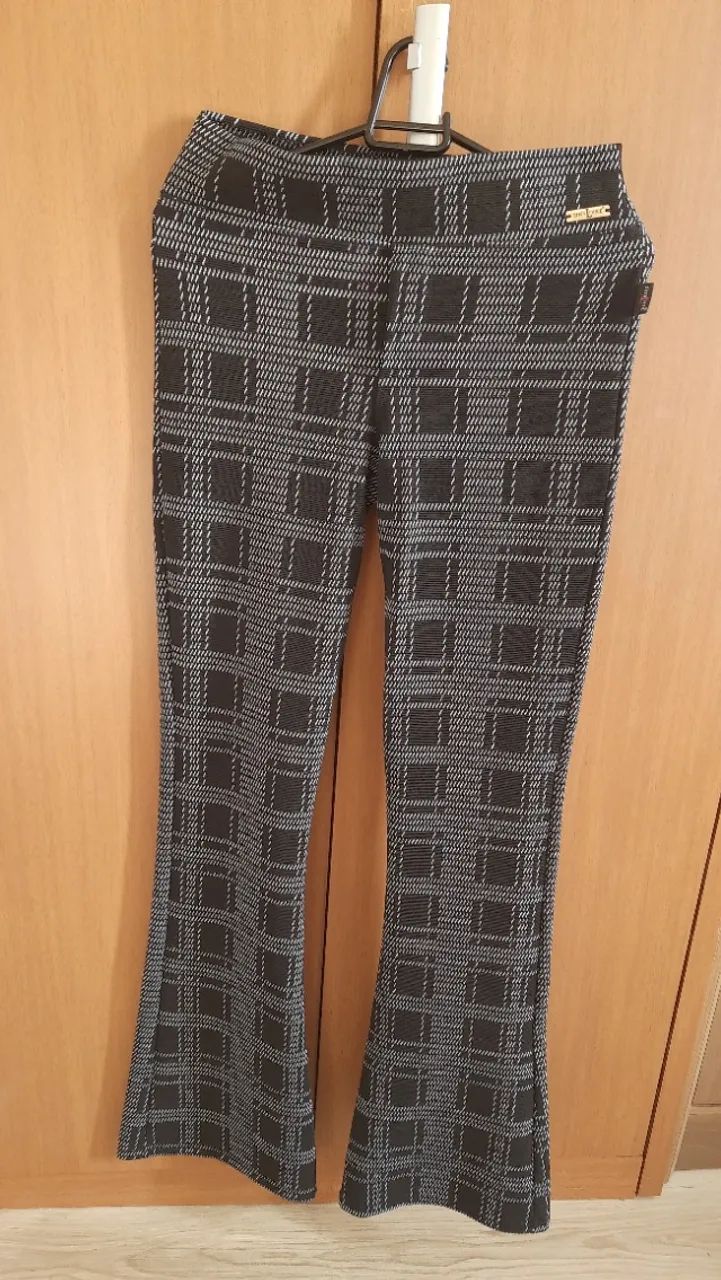 Calça feminina 