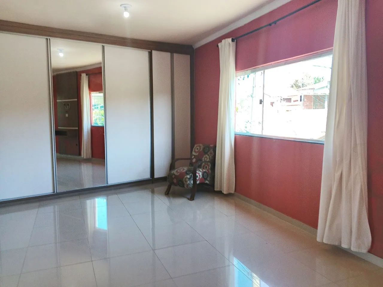 CASA A VENDA BAIRRO INTERLAGOS  - Foto 5