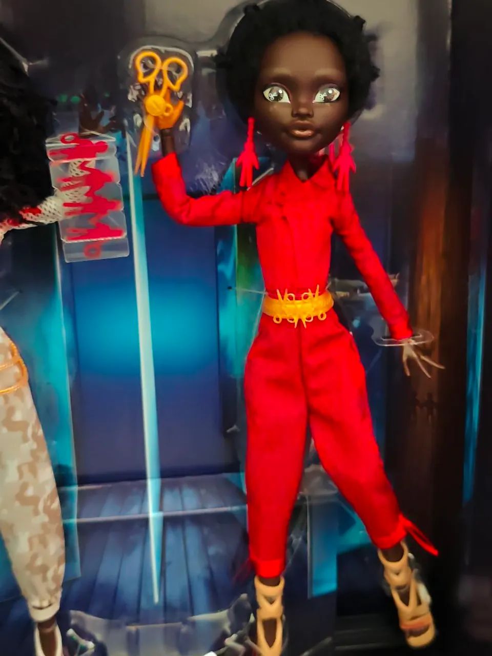 Monster High Skullector Us Dolls Adelaide e Red - Foto 4
