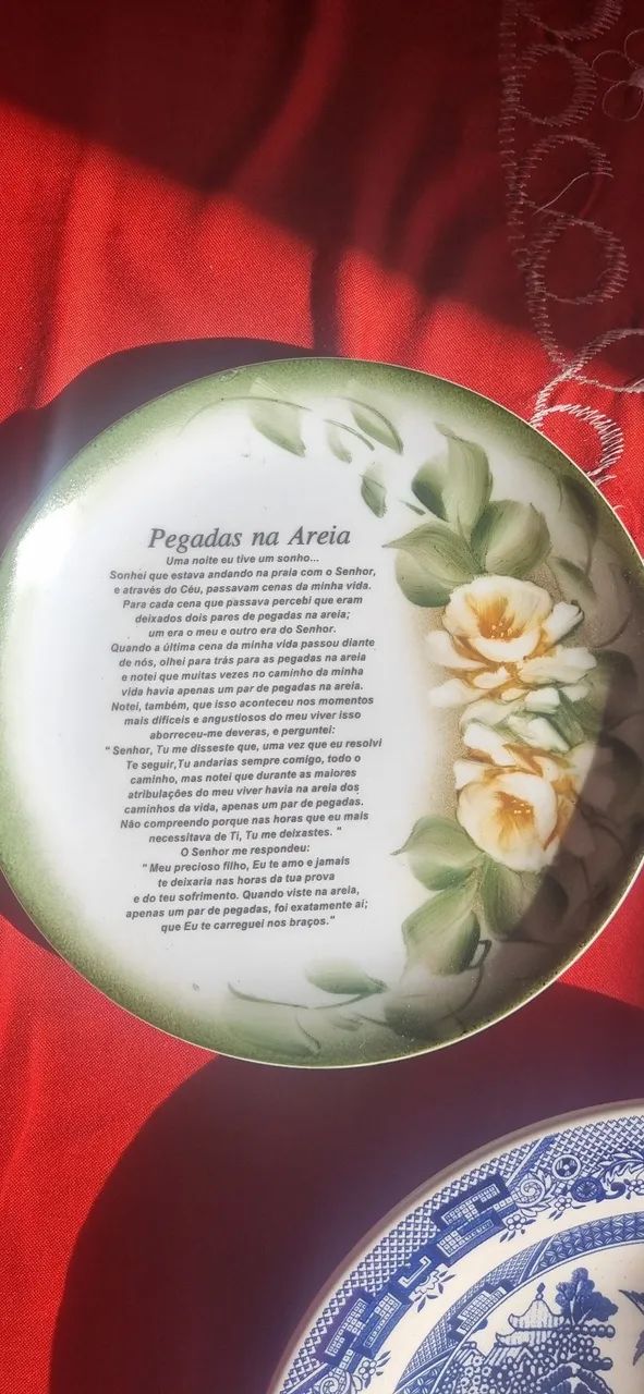 Pratos de porcelana antigos  - Foto 3
