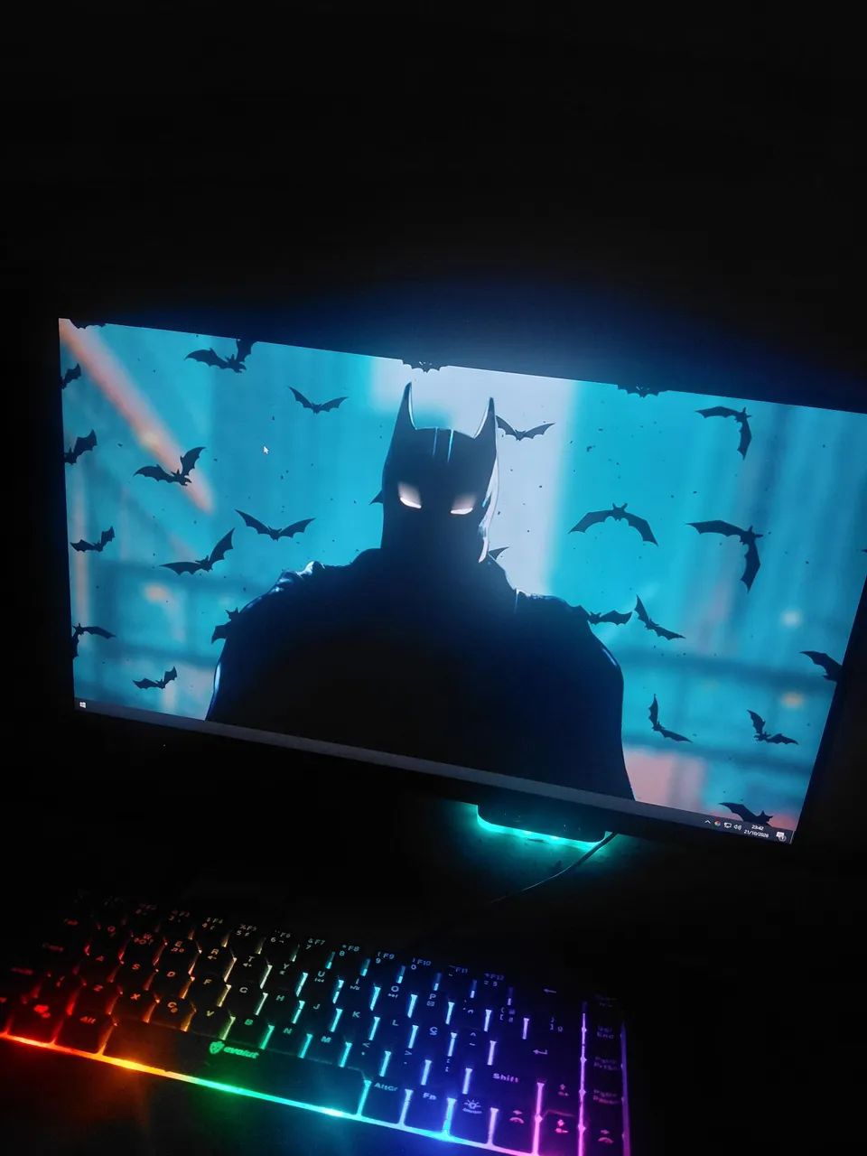 MONITOR AOC 22 POLEGADAS 120HZ +BRAÇO ARTICULADO COM RGB E ENTRADAS USB (TENHO CAIXA) - Foto 2