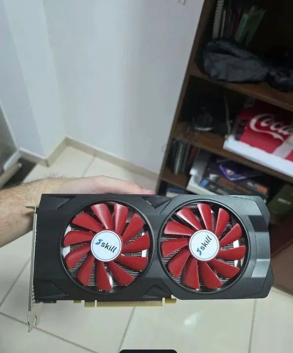 Placa de vídeo RX 580 8 Gb