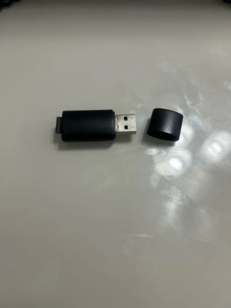 Pen Drive 16 GB nunca usado  - Foto 2