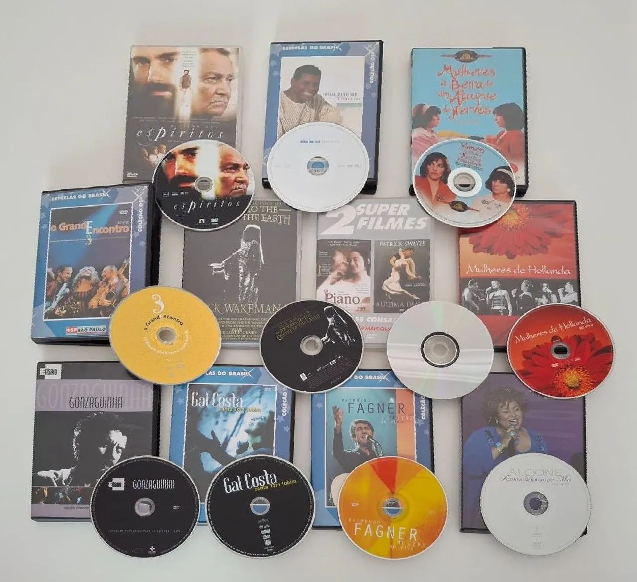 Vd Dvds filmes e músicas vários títulos  - Foto 2