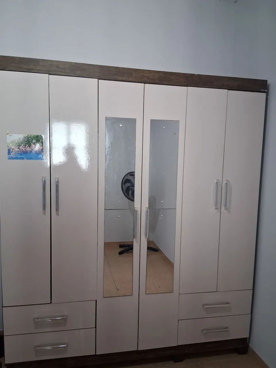 Vendo guarda roupa e sofá semi novo.  - Foto 3