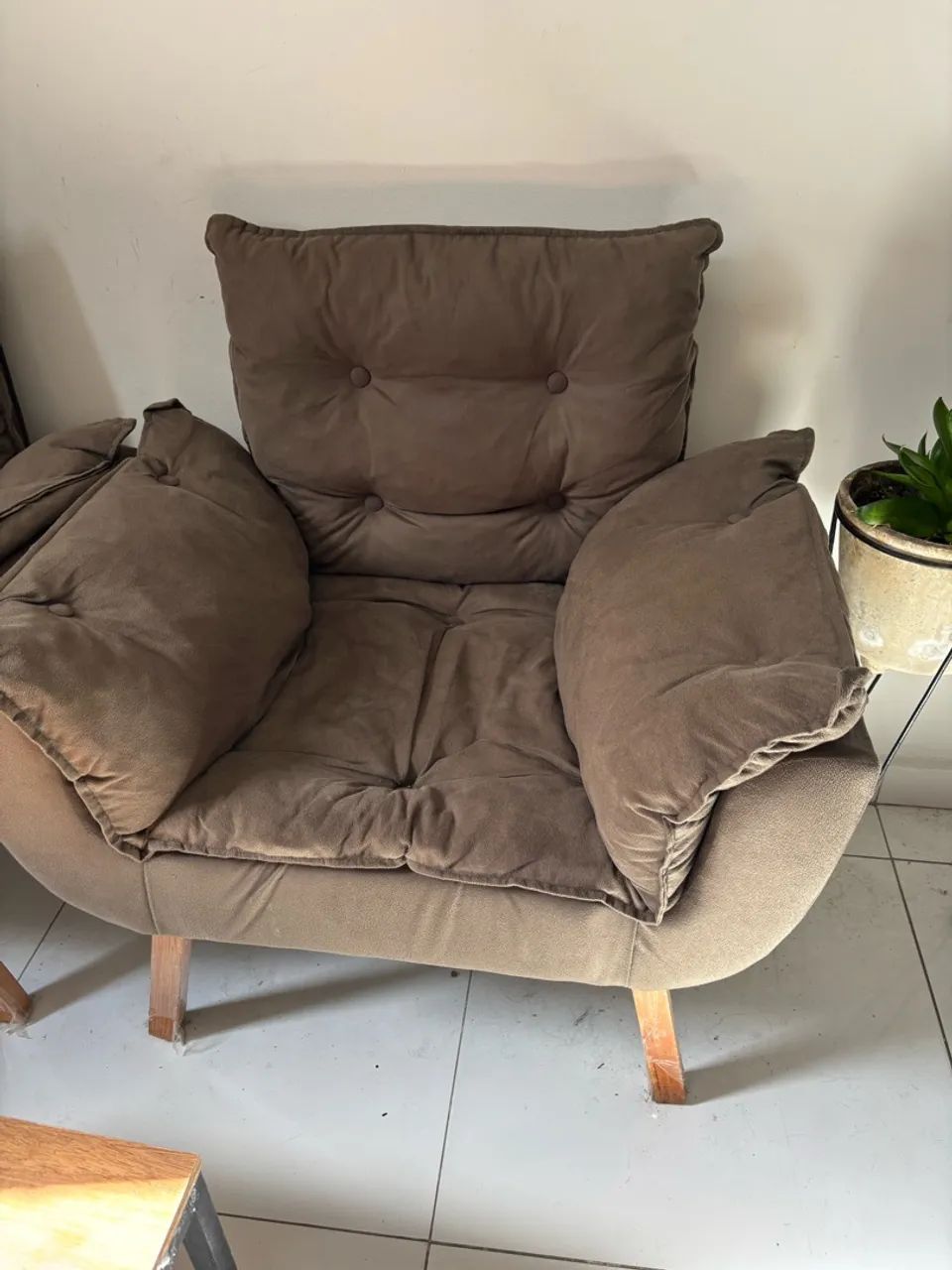 Poltronas semi novas  - Foto 3