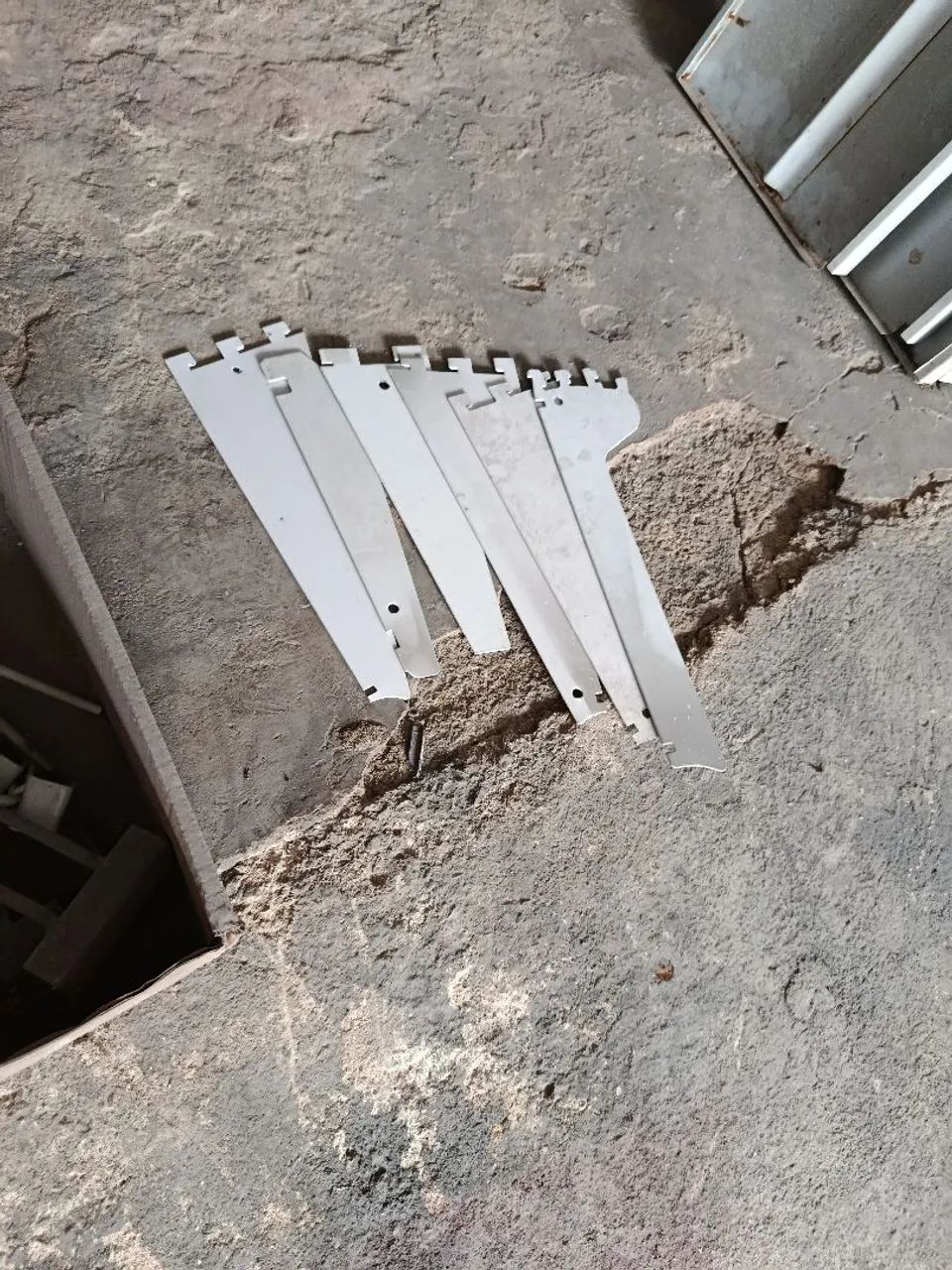 Prateleiras de gôndolas novas e usadas  - Foto 5