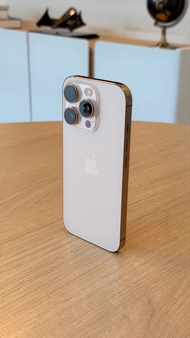 iPhone 16 pro 128gb Desert  - Foto 3