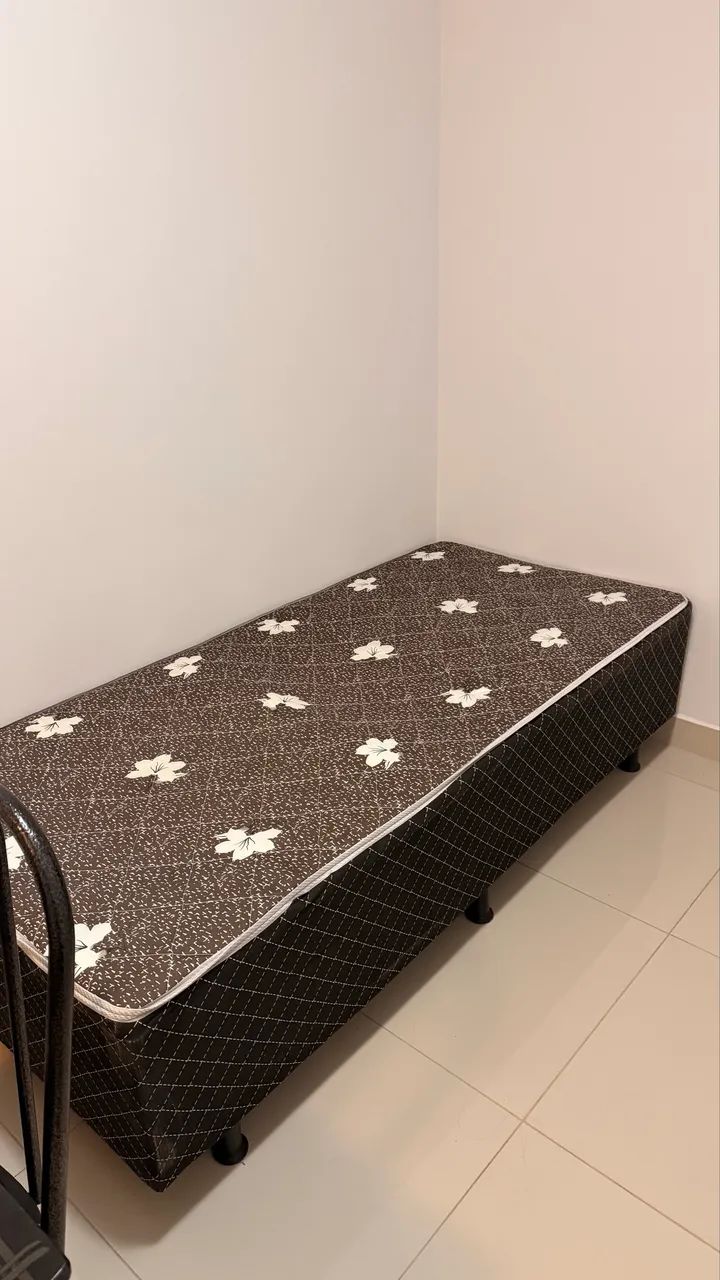Vendo Cama de solteiro acoplada 