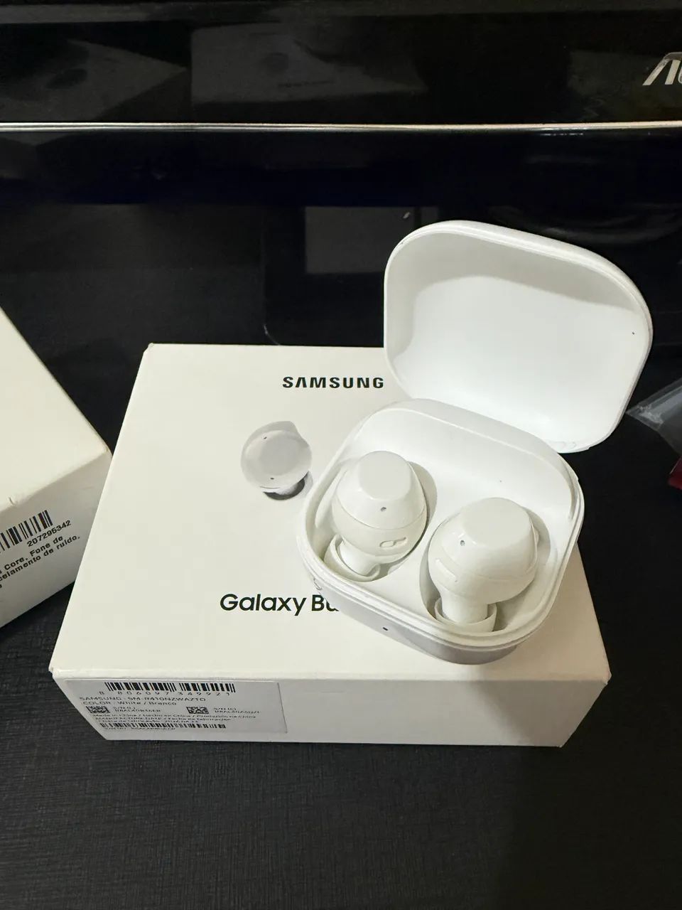Samsung Galaxy Buds Core Preto - Fones de Ouvido - Rio Comprido