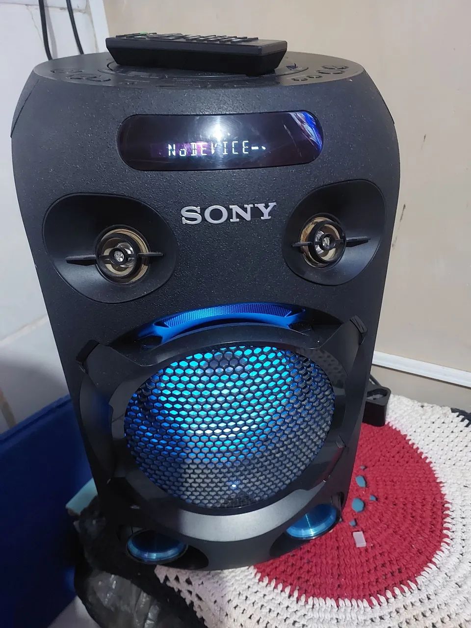 Vendo caixa de som Sony torre completa 
