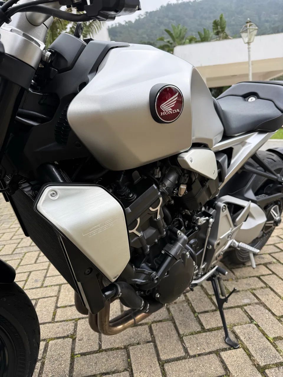 Cb1000r  - Foto 5