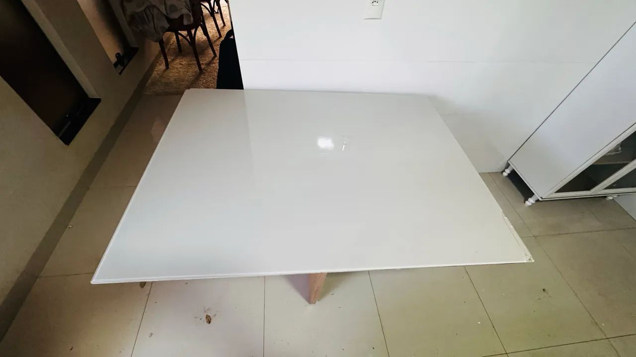 Mesa jantar 4 cadeiras 