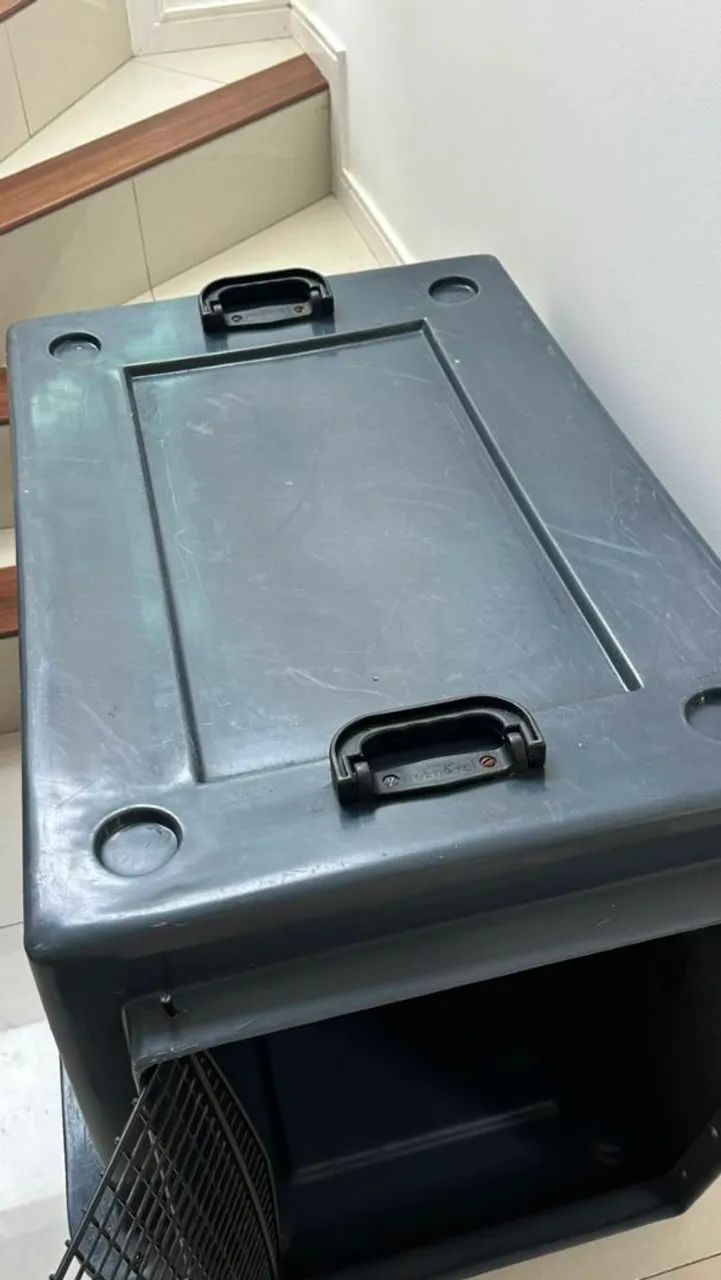 Caixa para transportar pets excelente estado  - Foto 4