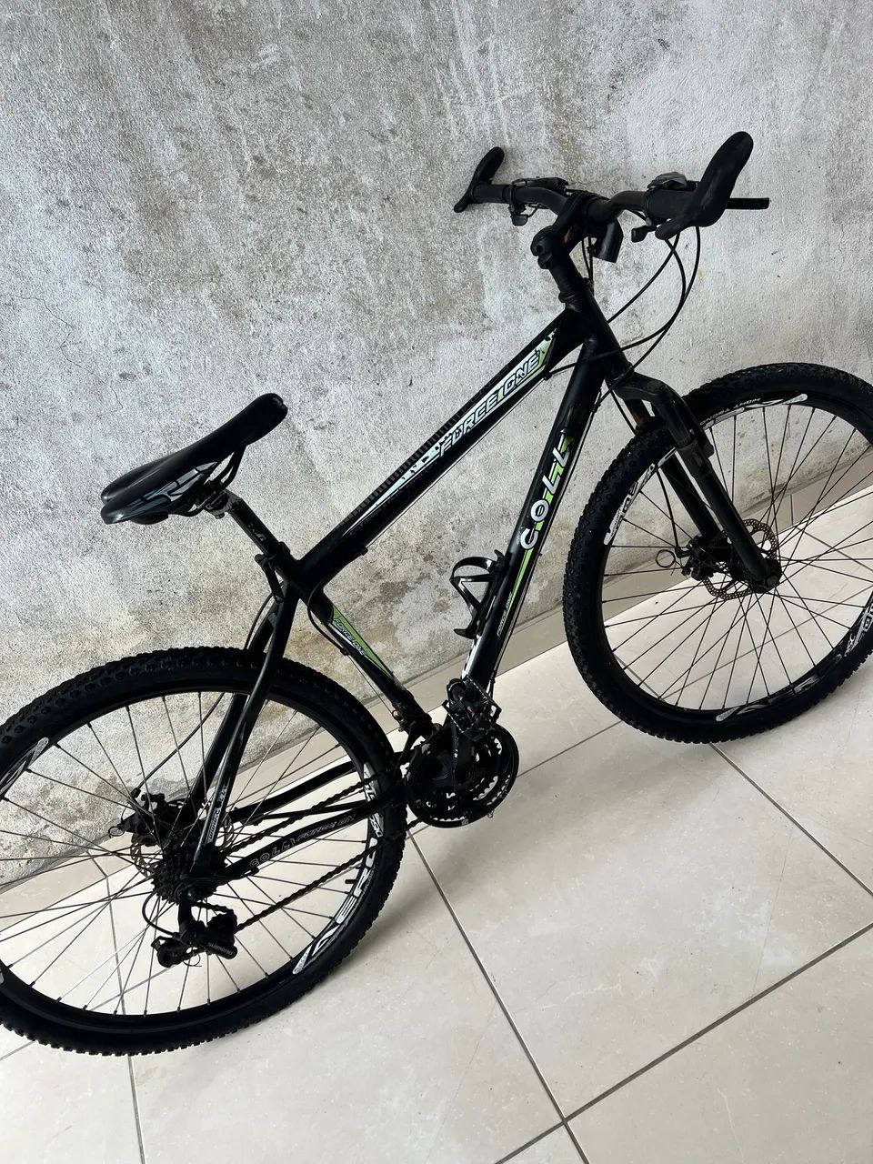 Bicicleta Colli one force