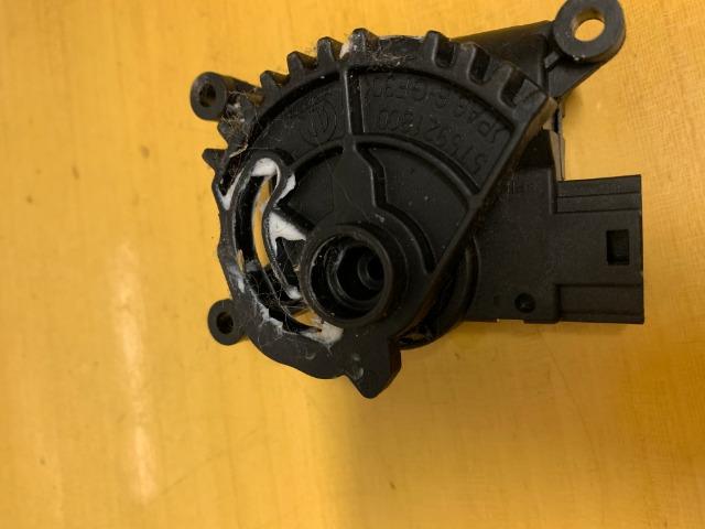 Motor caixa ar condicionado jeep renegade original - Foto 2