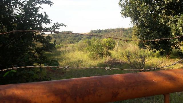 Lote 12000m2 Fundos com Rio 3 Bocas em londrina - Foto 2