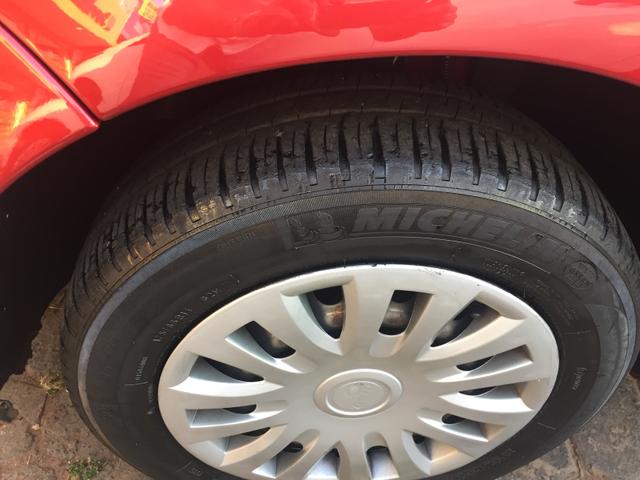 Vendo C3 1.4 completo - Foto 7