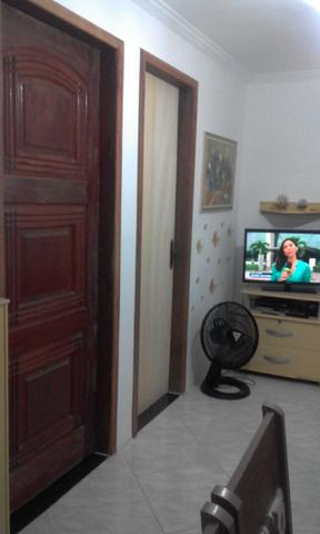 Vendo casa próximo ao centro de Piabetá-Magé-RJ - Foto 2
