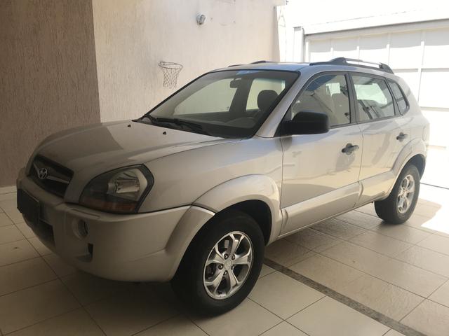 Tucson 09/10 Automática