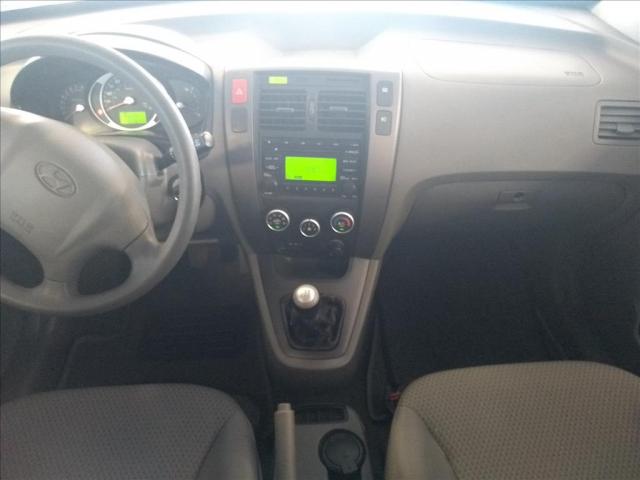 HYUNDAI TUCSON 2.0 MPFI GL 16V 142CV 2WD GASOLINA 4P MANUAL - Foto 3