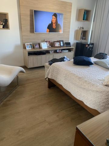 Casa de 4 suítes 2 salas piscina triplex armários baixou 620 mil - Foto 18