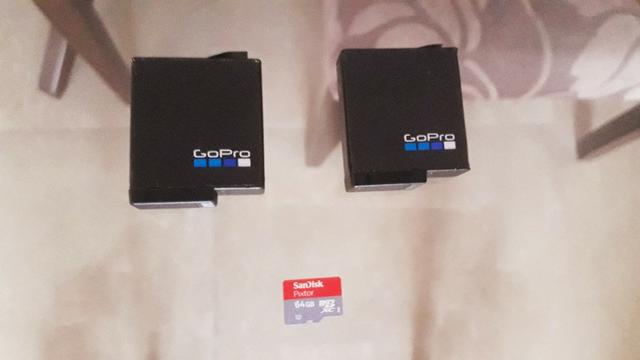 Câmera Gopro Hero5 Black 4k + Cartão Sd 64gb + Bateria Extra - Foto 3