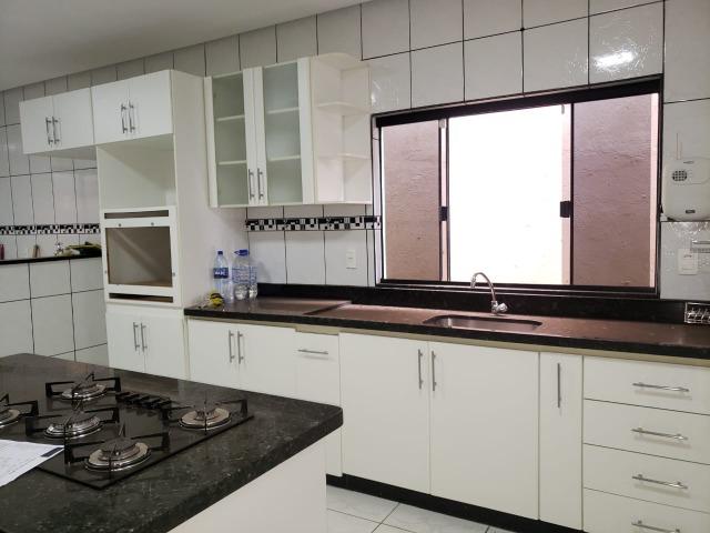 Excelente localização, Rua 08, 03 quartos, 01 suíte com closet, lote 400m² - Foto 5