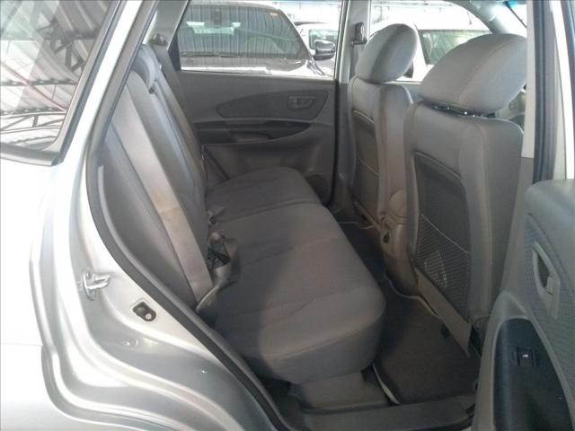 HYUNDAI TUCSON 2.0 MPFI GL 16V 142CV 2WD GASOLINA 4P MANUAL - Foto 6