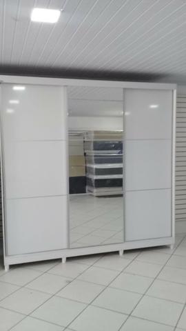 Guarda roupas casal 2.40 de larg(mostruario)de 1799 por 1399 a vista - Foto 4
