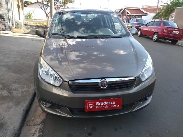 Gran Siena Essence 1.6 flex Dualogic 2013 43800km - Foto 2