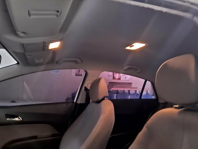 Carro muito novo pra vender logo - Foto 17
