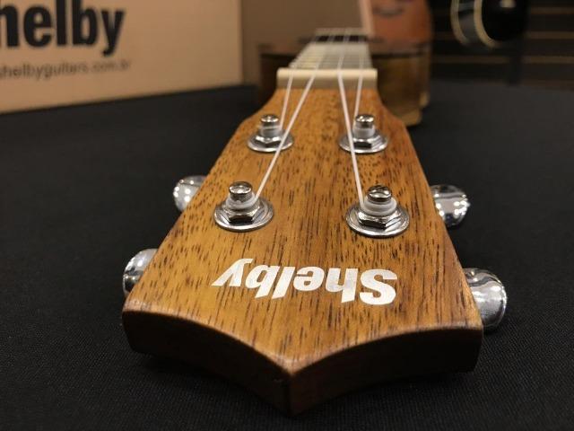 (Kit) Ukulele Shelby + Cordas Aquila + Palhetas - soprano - Foto 2