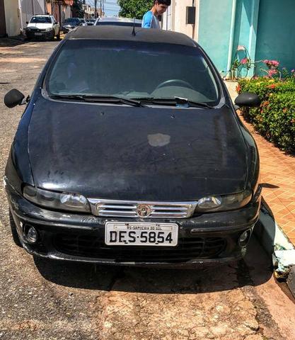 Vendo Carro para desmanche!Tenho documento - Foto 4