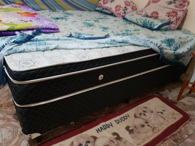 Vendo Cama Box Queen - Foto 2