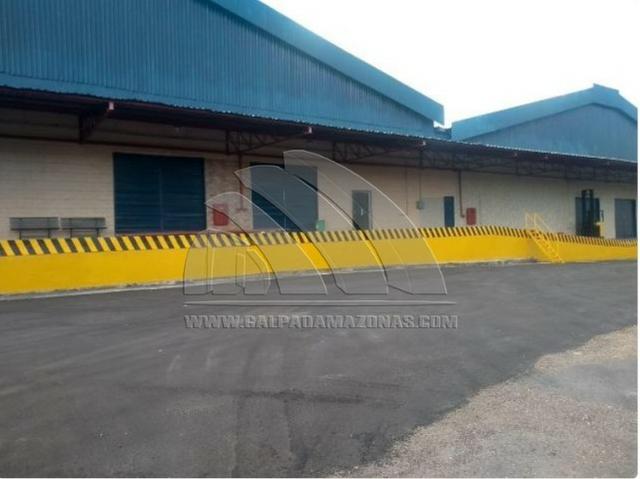 Galpão 3.000m² Torquato Tapajós