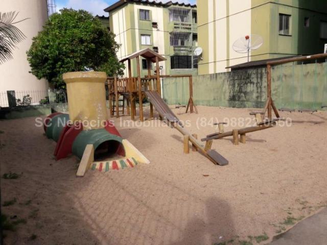 Vendo Apto com 2/4, Varanda! - Foto 13