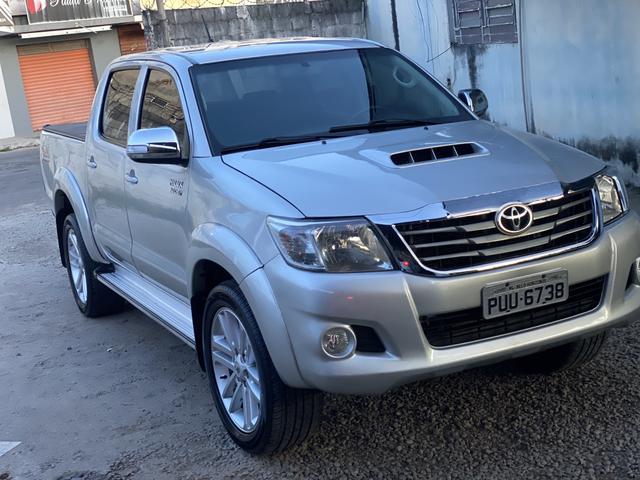 TOYOTA HILUX SRV 3.0 4x4 DIESEL AUTOMÁTICA - Foto 6