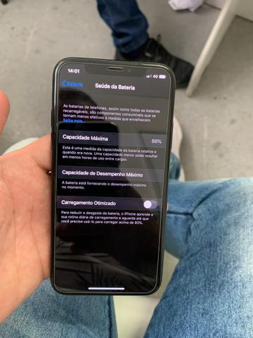 IPhone X 256gb + Capa carregadora Original Apple - Foto 3