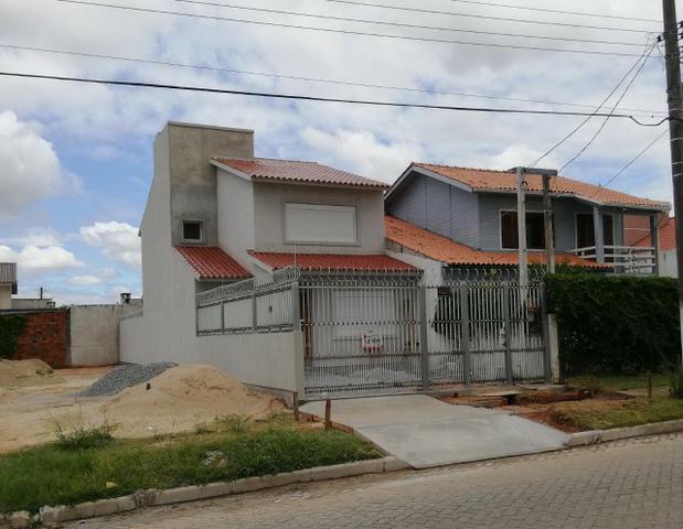 Sobrado novo três vendas
