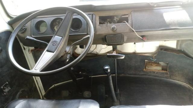 VW - Kombi 1.6 9 Lugares - Foto 4